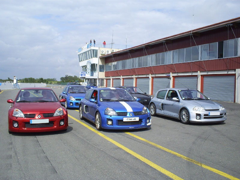 megane_rs_073005.jpg