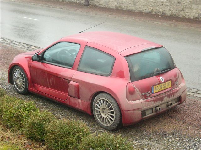 fontenelle en clio v- le 06 02 2006 (10).JPG