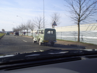 flins sur la route.JPG