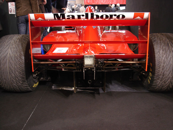 ferrari.jpg
