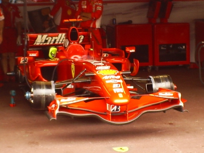 Ferraristand.JPG