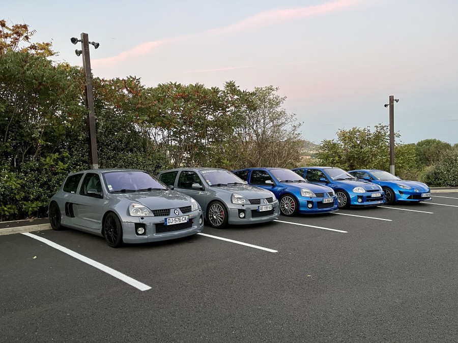 CB3BA8D8-5FF5-4953-B439-E84CB9E37954.jpeg (4.71 Mio) Vu 6357 fois Prêtes pour en découdre demain !